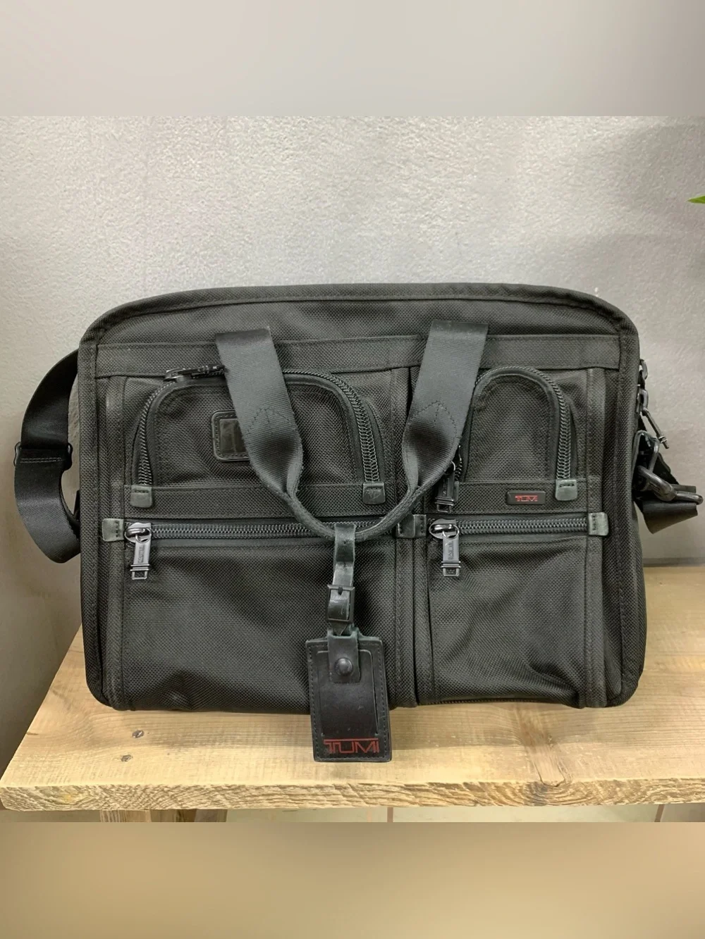 Tumi laptop black bag 16'' briefcase men's work shoulder bag travel